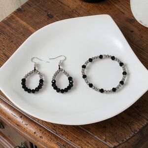 Handmade Grey And Black Seed Bead Bracelet And Earring Set